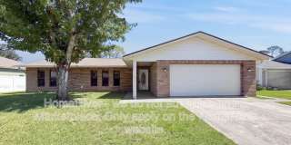 2811 Queen Palm Dr Gallery 1