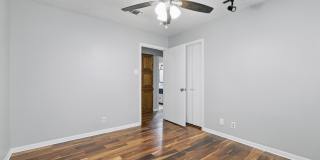1806 Oak Creek Drive Gallery 11