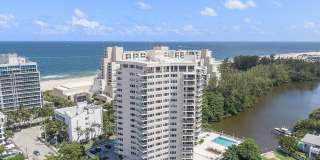 3000 Holiday Drive Gallery 3