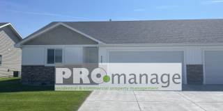 3 Bed, 2 Bath Town Home w/ 2 Car Garage - BRAND NEW - Idaho Falls Gallery 1