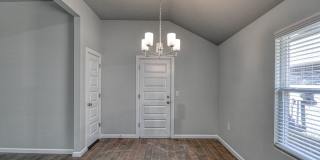 New Construction in Varenna Landing! Storm shelter and lawn care included! Gallery 10