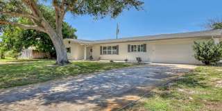 580 Pine Tree Drive Gallery 1