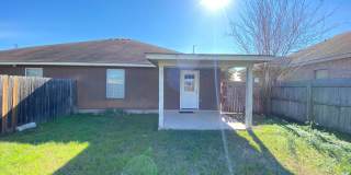 2/2/1 One Story Duplex / Ceramic Tile/ No Carpet / Fenced in Yard / CISD Gallery 22