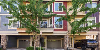 Stylish Two Bedroom Townhome in the Heart of Orenco! Gallery 1