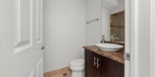 1541 W Cortez St Gallery 3