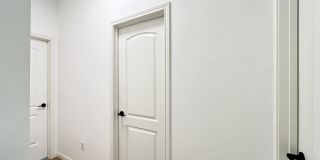 125 San Angelo Gallery 22
