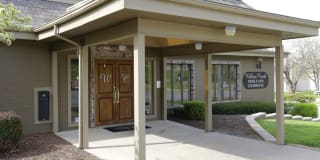 Willow Creek Apartments Willow Creek Apartments Gallery 1