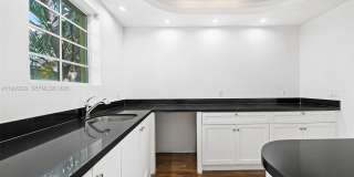 1545 Meridian Ave Gallery 23