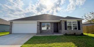 Ranch Style 4 Bed 2 Bath Pea Ridge Gallery 1