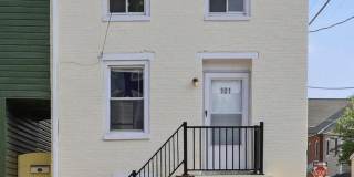 101 W 5TH Street W Gallery 1