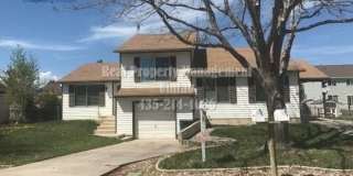 2 Bed 1 Bath Duplex Gallery 1