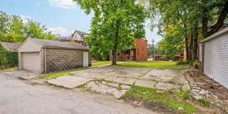 Beautifully remodeled 6 BR, 1.5 Bath brick home on level double-lot in Wilkinsburg! Gallery 32