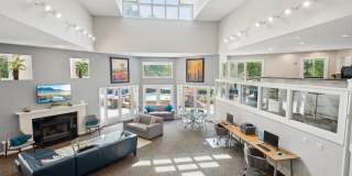 University Ridge Apartments Gallery 19