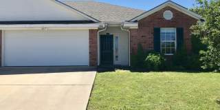 Surrey Ridge Duplex Gallery 1