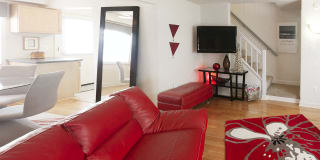 Kingsley Commons Gallery 6