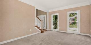 6430 BELLEVUE Place Gallery 15