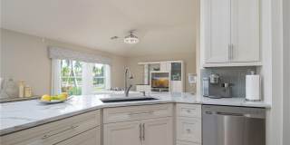 2250 Grove Dr Gallery 9