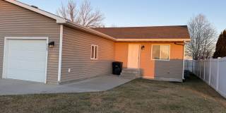 521 Yellowstone Ave. Gallery 1