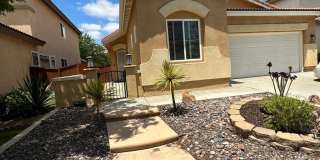 Single Story 3 Bedrooms in Temeku Hills Gallery 1