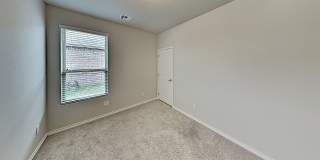 Beautiful 4 Bedroom, 2 Bathroom in Yukon School District Gallery 17
