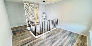 16737 Pineridge Drive Gallery 1