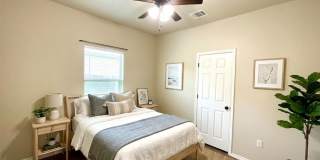*MOVE IN SPECIAL* High Ceilings, Fenced Yard & 2-Car Garage – New Braunfels Living! Gallery 19