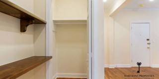 19 Green St. Gallery 7