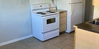 2420 W Berwyn Avenue Gallery 8