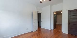 7 North Allen Avenue Gallery 12