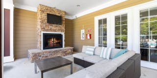 Park at Crossroads Gallery 18