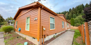 Charming Cascade Locks-3-Bedroom, 2-Bath Home – 1,710 Sq Ft Gallery 1