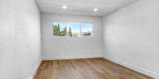 930 North Martel Apartments Gallery 3