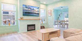 22 NE 44th St Gallery 20