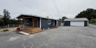 Beautiful Modern 2/2 Country Home - 985 Eastman Lane Gallery 1