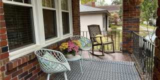 1106 E 51st Street Gallery 4