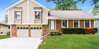 Coming soon! Gorgeous Split Level In Lee's Summit MO Gallery 1