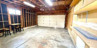 Beautifully updated 3 bedroom 2 bath home in Greeley! Gallery 33