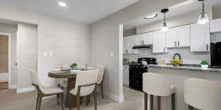 Laurel Court Apartments Gallery 4