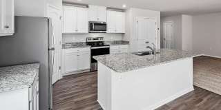 Room in 4 Bedroom Home at Nia Rd Gallery 5