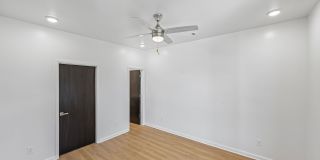 Cottage Court Gallery 114