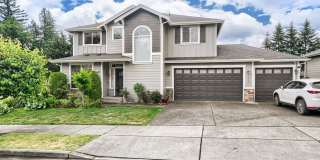 Spacious 5 Bedroom Lynnwood Dream Rental w/ Attached 3-Car Garage! Gallery 1