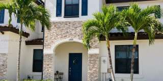 11814 SW 245th Ter Gallery 1