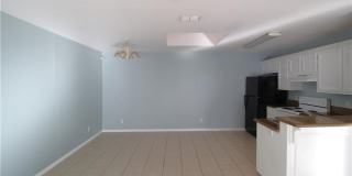2314 W Stubbs Street Gallery 5