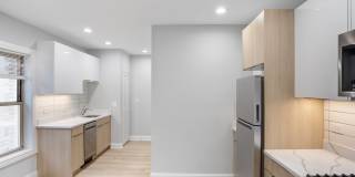 1635 W Chase Ave Gallery 1