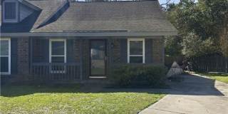 135 Hunt Club Court Gallery 1