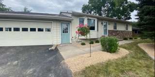 3 Bed 1.5 Bath home **Available May*** Gallery 12