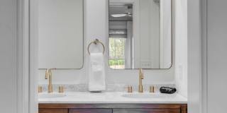 690 Pelzer Drive Gallery 49