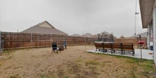 423 Pepperbark Avenue Gallery 40