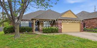 3 Bed | 2 Bath | Jenks Gallery 1