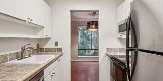 Elegant, private end-unit living with resort-style amenities! Gallery 15